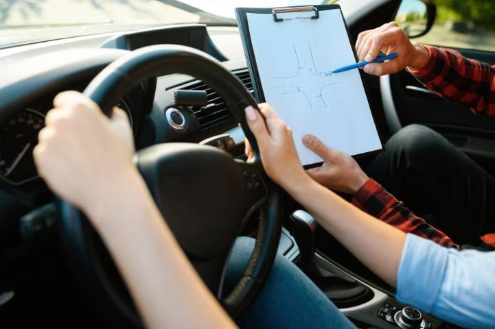 Consigne auto école